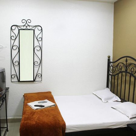 Hotel Preetam Aurangabad Ngoại thất bức ảnh